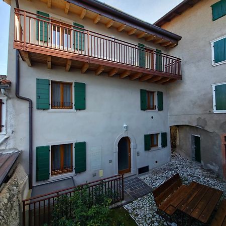 Casa Antico Borgo - Appartamento 1 Assenza di Brenzone Eksteriør billede